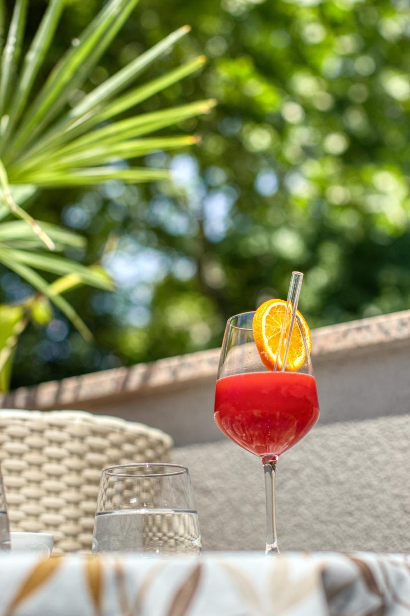 Boutique Hotel Santa Maria Novigrad  Bagian luar foto