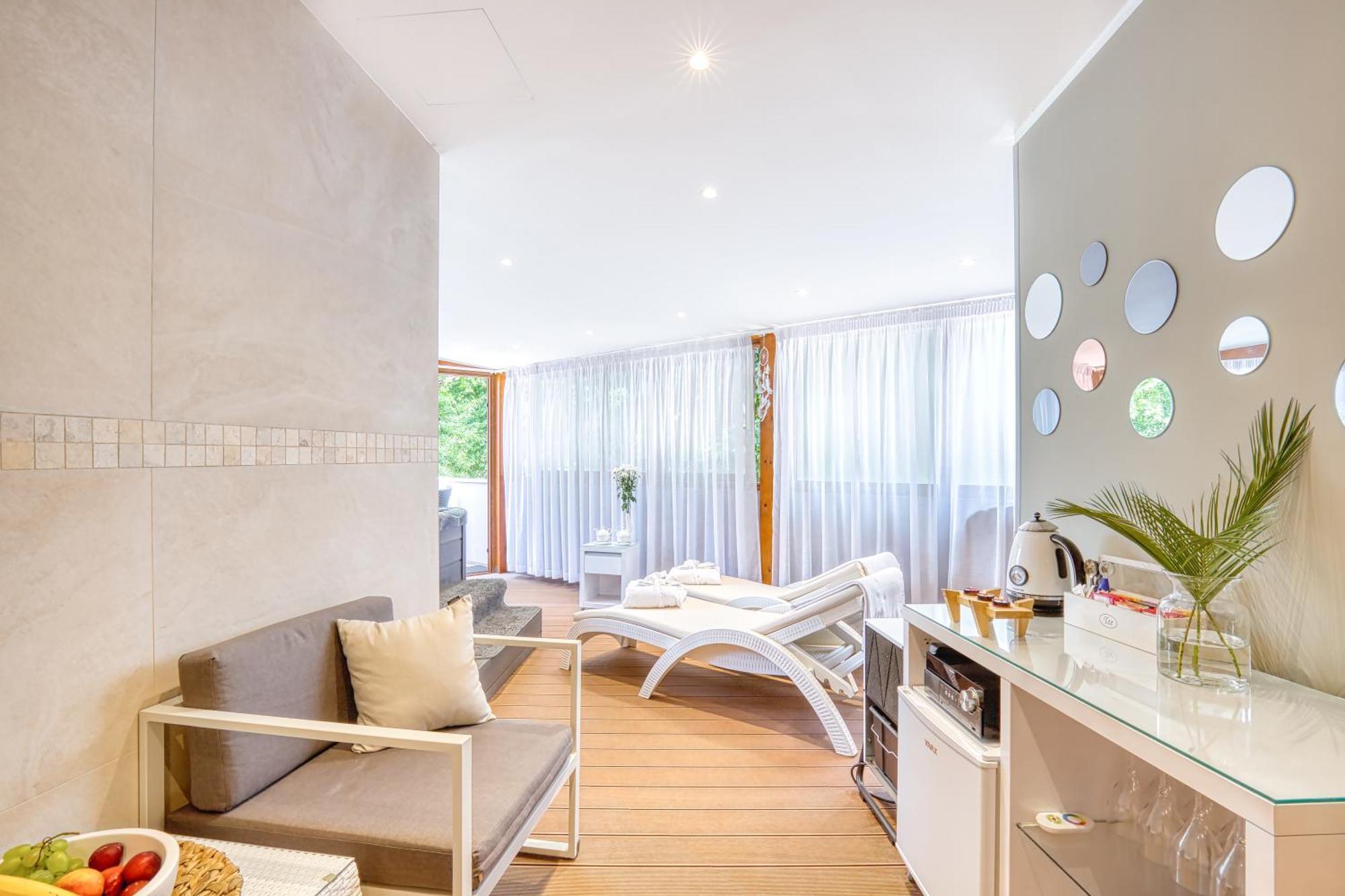 Boutique Hotel Santa Maria Novigrad  Bagian luar foto